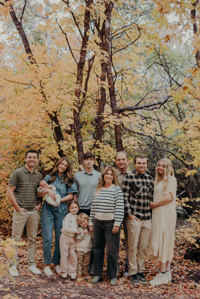 fall extended family photos
